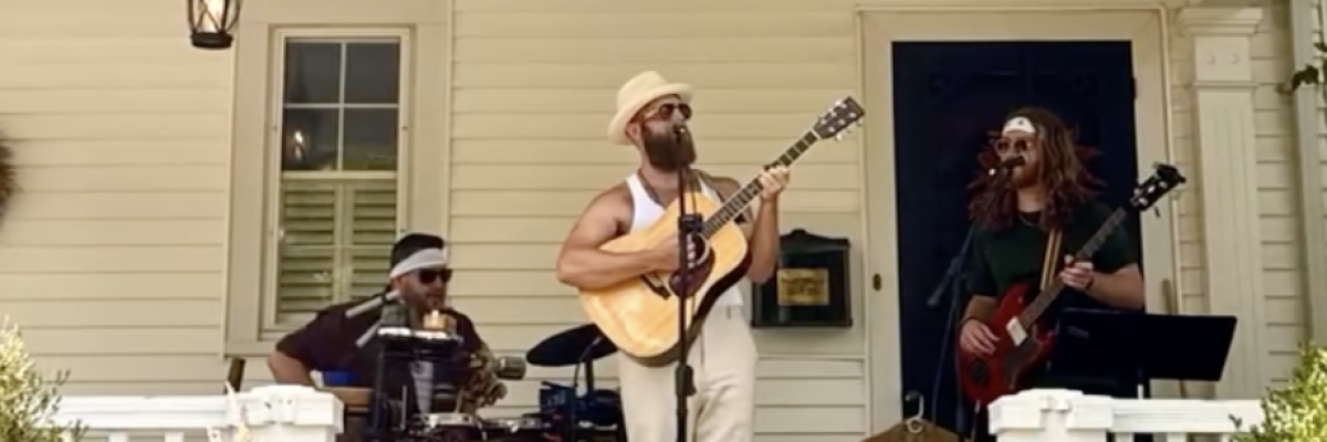 HAPPY HOUR UNPLUGGED: 7 HILLS POET