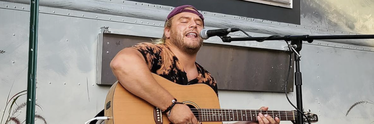 HAPPY HOUR "UNPLUGGED": MIKE DETMER (SPECTACULAR FANTASTIC) and ALEX VAN WINKLE