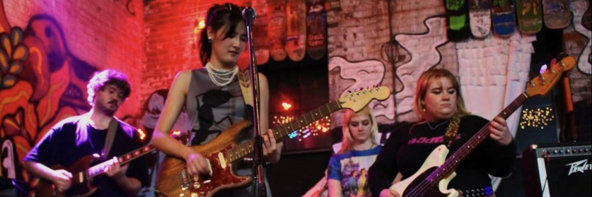 THE HARLEQUINS w/ BUGSLEY and more