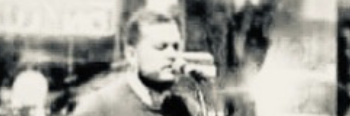 HAPPY UNPLUGGED: DUSTY BRYANT