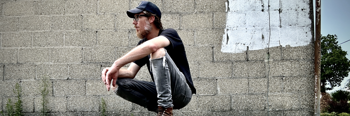 GRACELESS MINDS w/ HIT THINGS and GRL KRASH