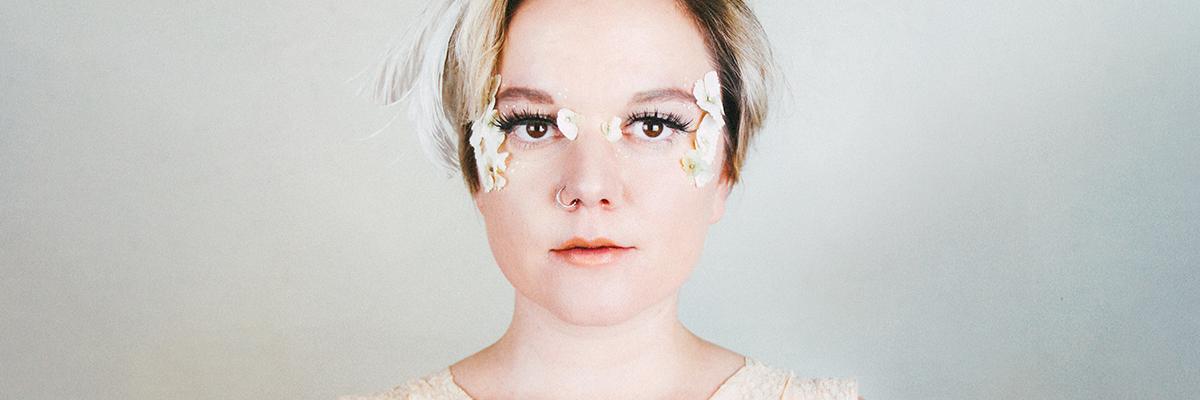 LYDIA LOVELESS w/ LITEWEIGHT CHAMPION (Cbus)