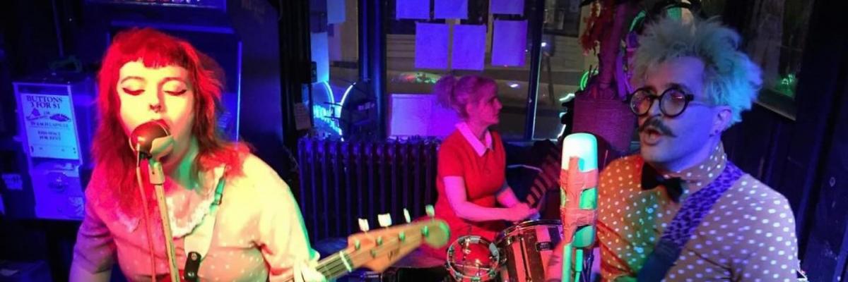BLACK SURFBOARDS, MR. CLIT & THE PINK CIGARETTES (Indy), METRIC TON