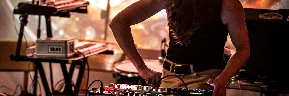 WARM LEATHERETTE, THE MUTIES, NINEBALL