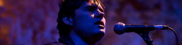 HAPPY HOUR UNPLUGGED: DANIEL WAYNE